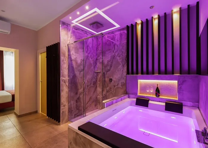 Albadea Deco&jacuzzi Гостевой дом 4*